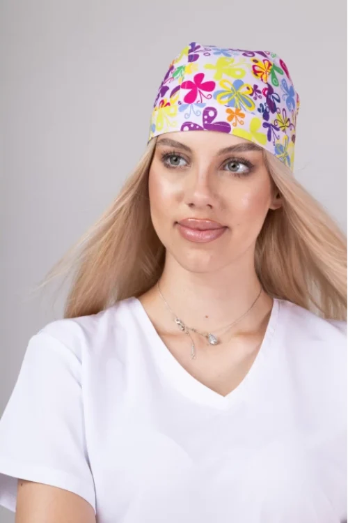 TAG mintás női orvosi sapka – Lilac Butterfly Blossom