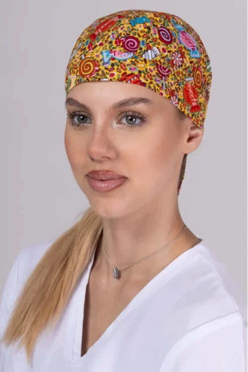 TAG mintás női orvosi sapka – Neon Yellow Lollipop