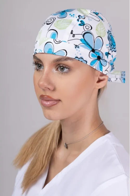 TAG mintás női orvosi sapka – White Magnolia Dream